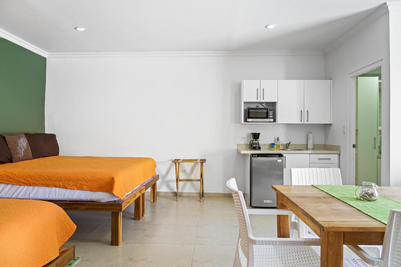 Aruba'S Bakval Suites 外观 照片