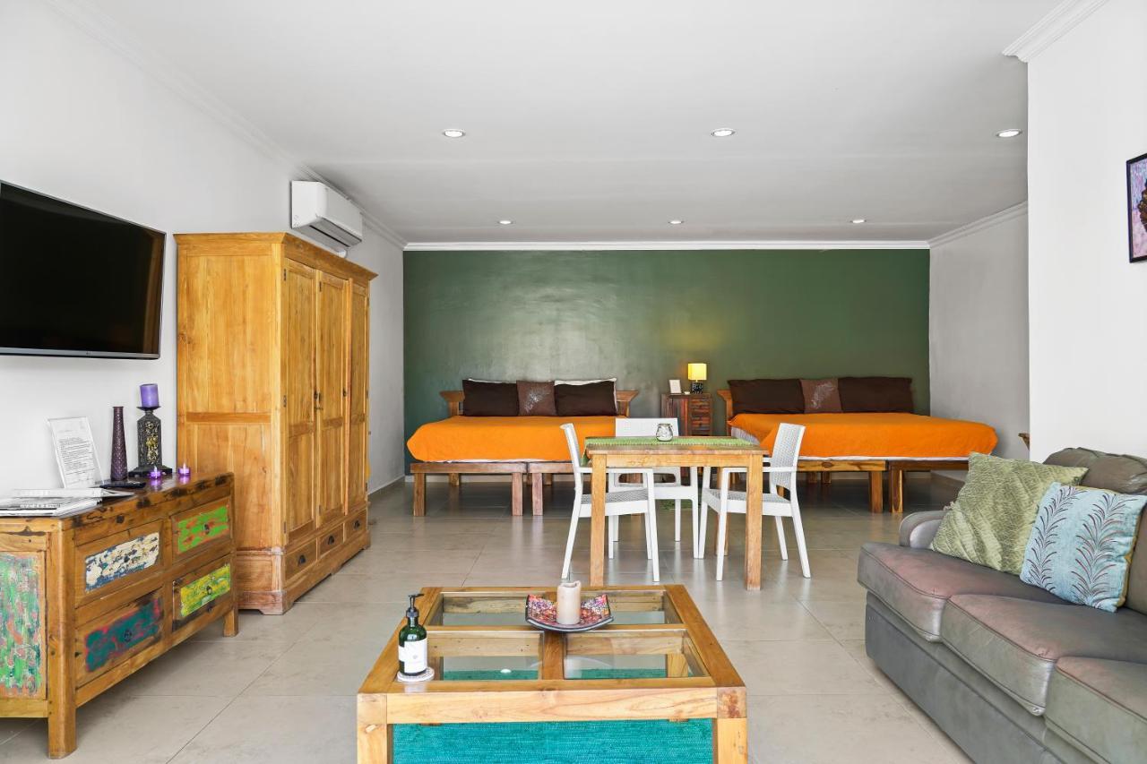Aruba'S Bakval Suites 外观 照片
