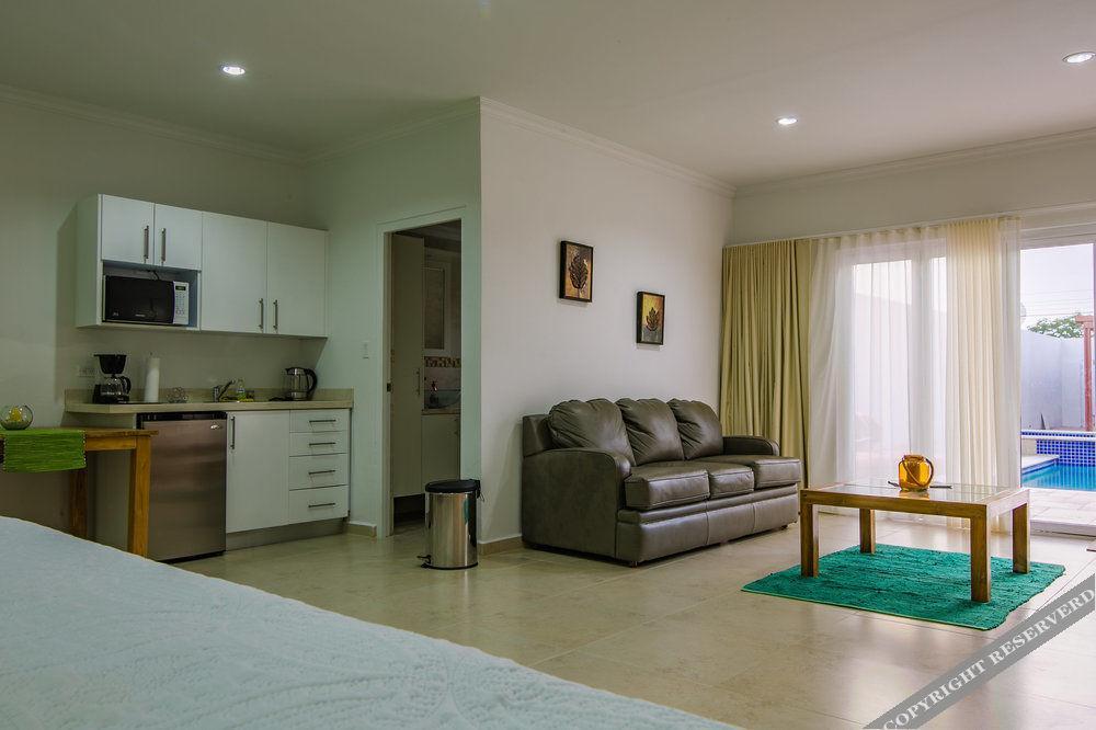 Aruba'S Bakval Suites 外观 照片