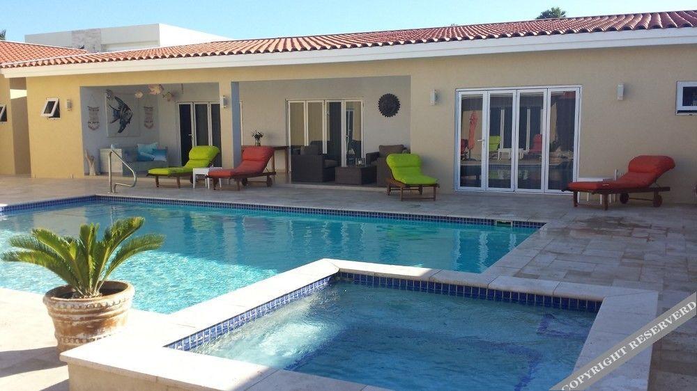 Aruba'S Bakval Suites 外观 照片